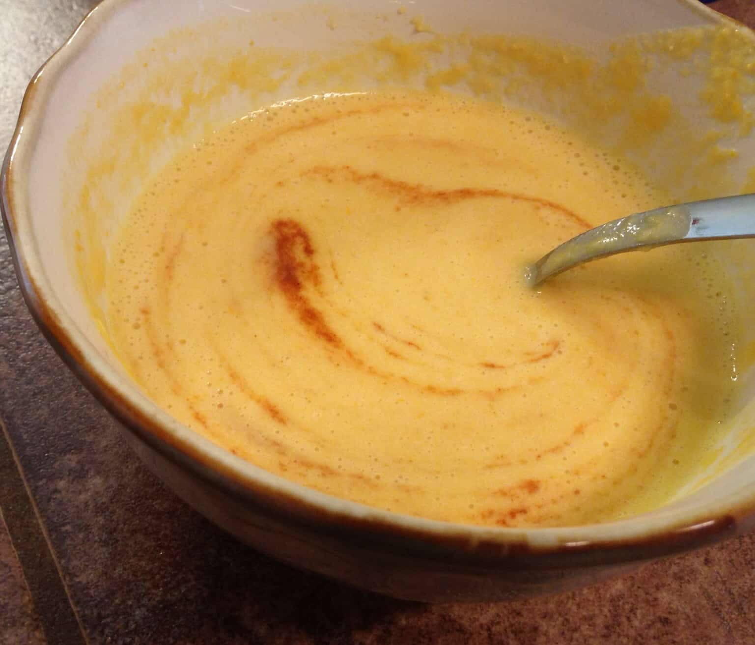 red pepper hummus soup, gluten free, vegetarian from knowgluten.me