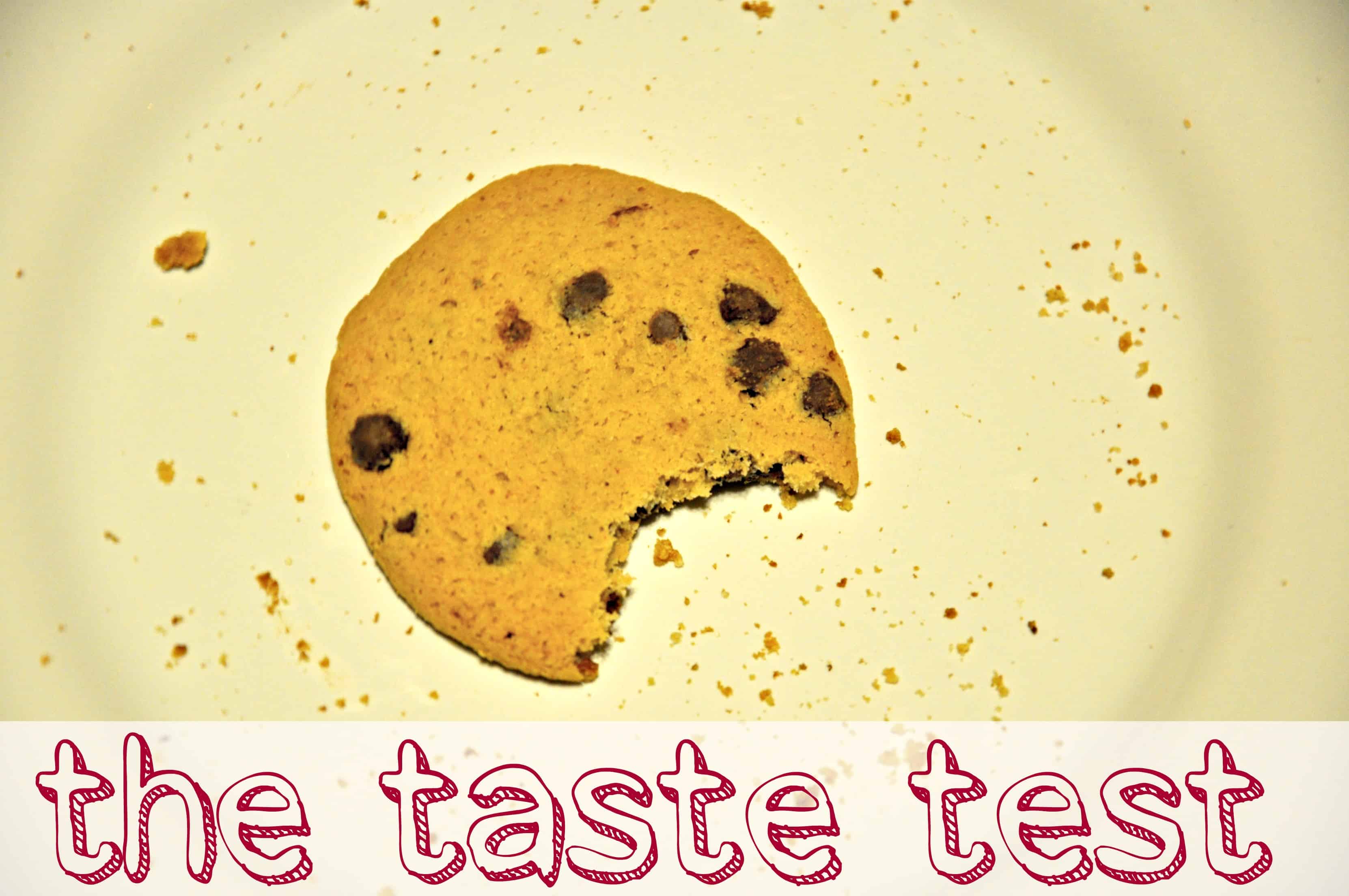 the back to school lunch challenge - chocolate chip cookie taste test - from knowgluten.me