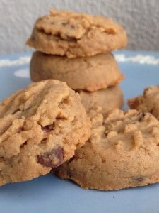 a closeup of gluten free peanut butter shortbread cookies on a blue plate.